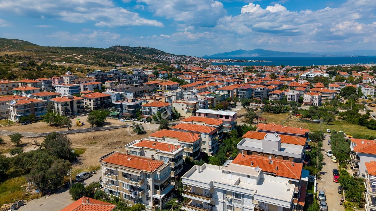 Yenifoça Narezen'de Satılık 2+1 Bahçe Katı Daire - Görsel 31