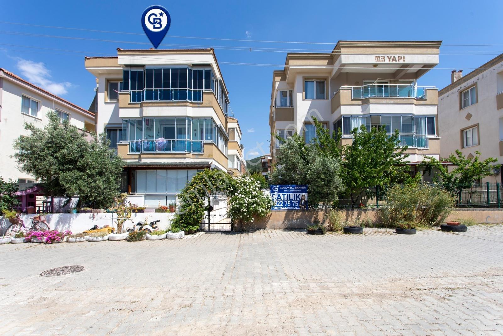 Yenifoça Narezen'de Satılık 2+1 Bahçe Katı Daire - Görsel 2