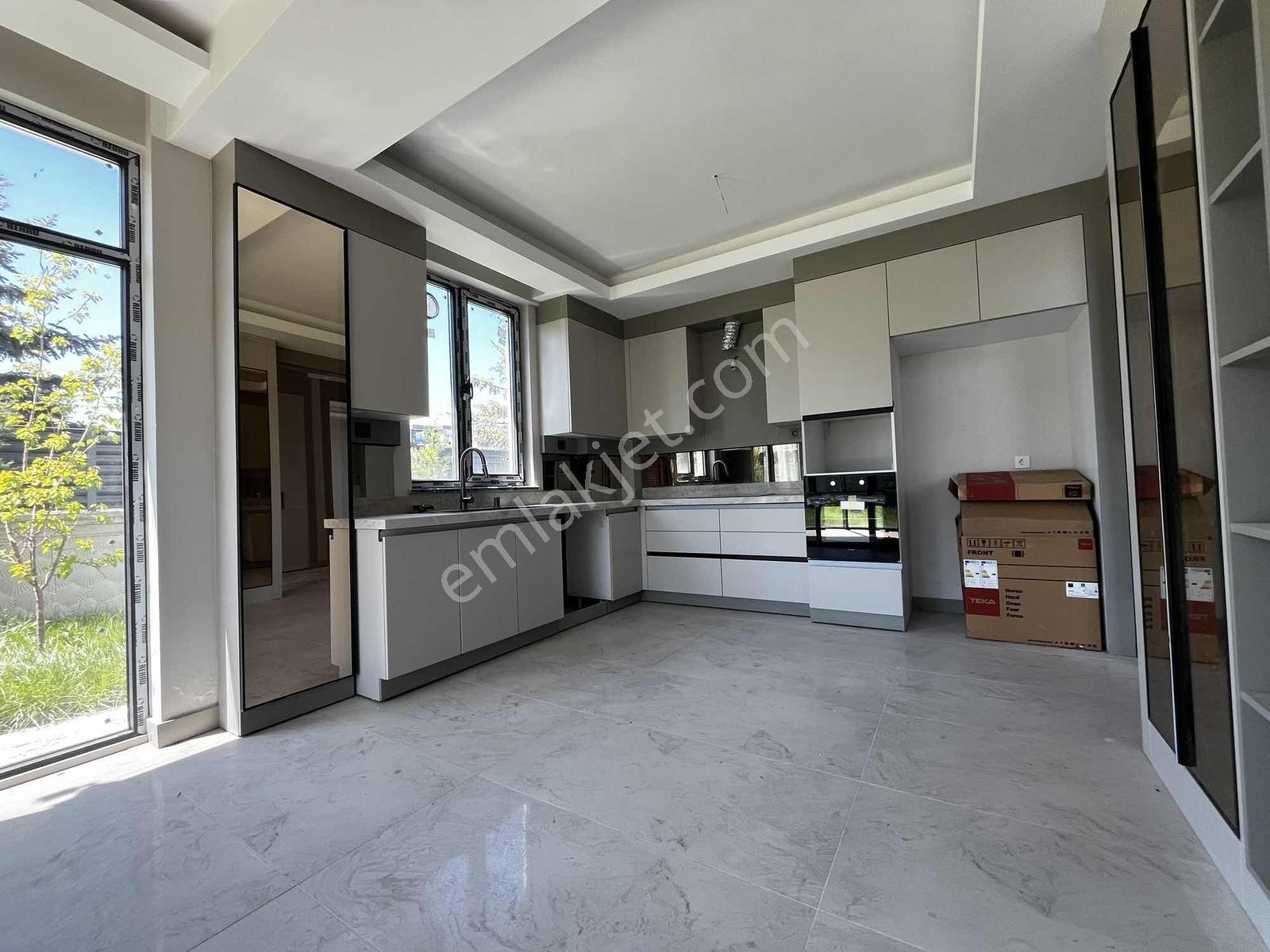 Bağlıca,site İçi,yerden Isıtmalı, Satılık Ultra Lüks 4+1 Villa - Görsel 23