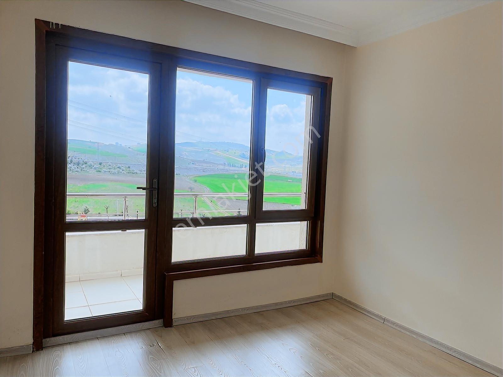 Bağlıca Mermeroğlu Cd. Site İçi Kiralık Geniş 4+1 Kombili Daire - Görsel 17