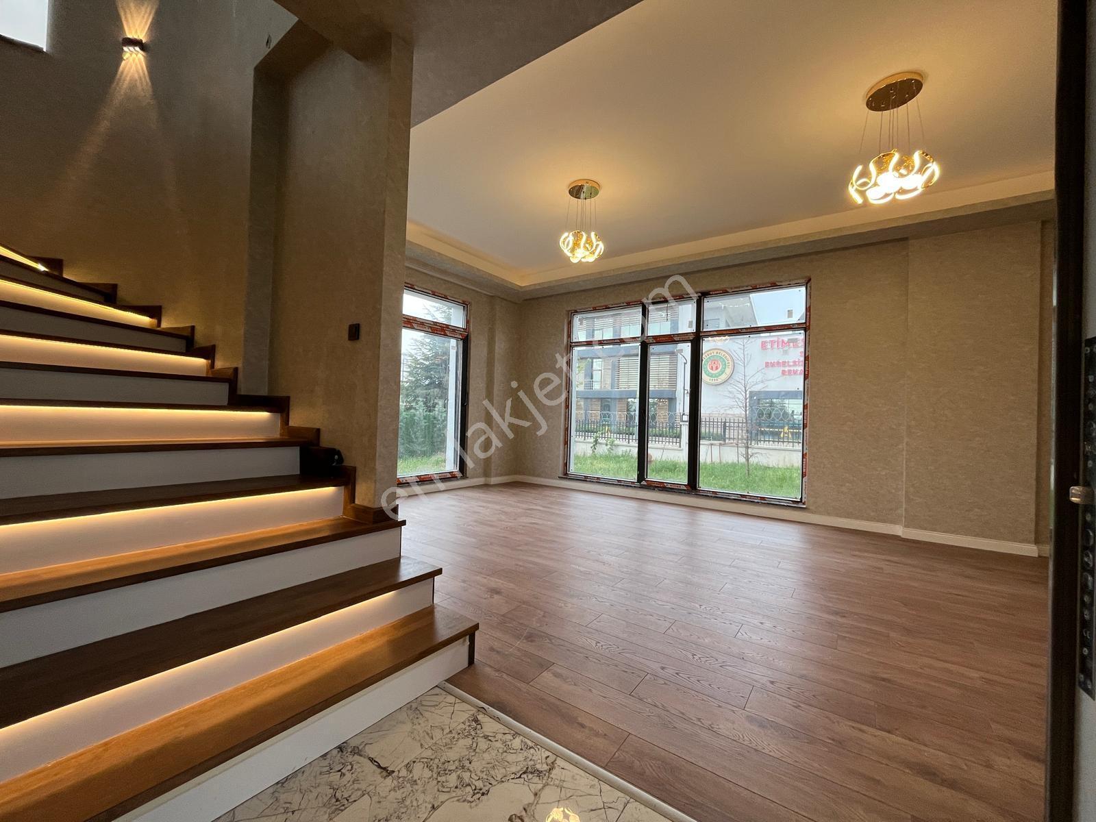 Y.bağlıca'da Bağımsız Girişli, Verandalı, Satılık Lüks 5+2 Villa - Görsel 5