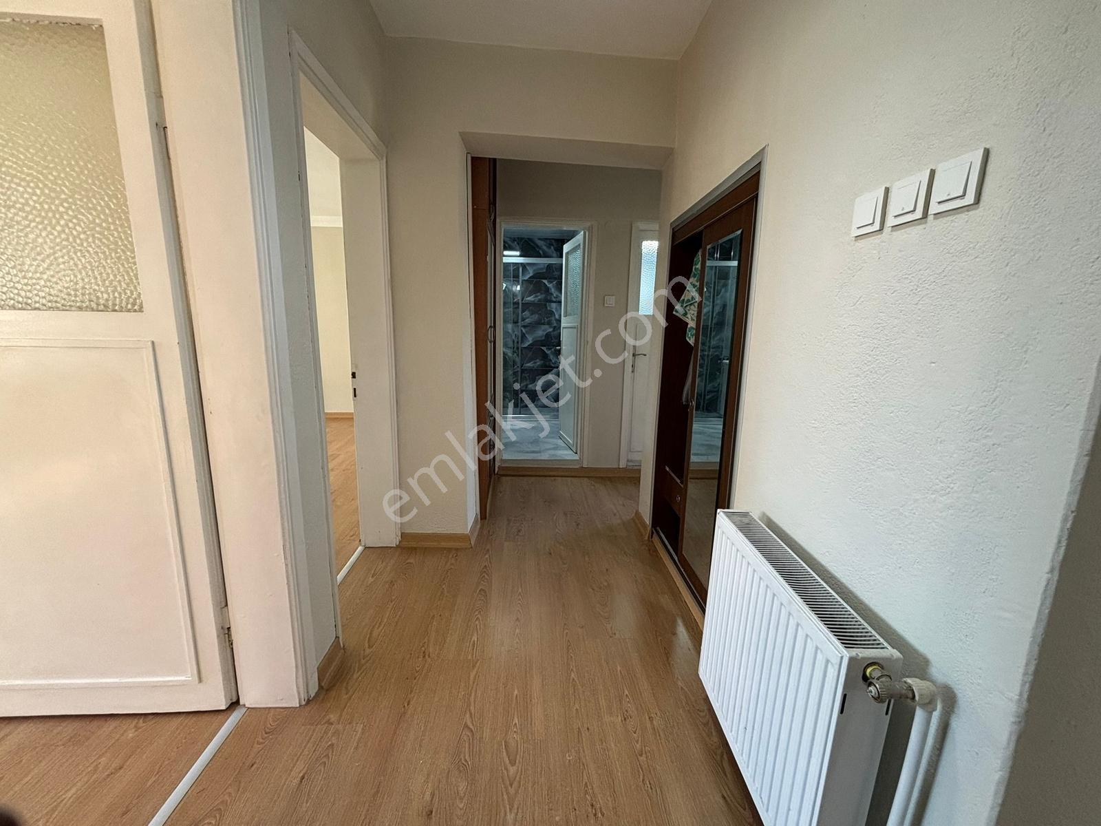 Osmangazi Mah. Kombi+klimalı+yapılı Kiralık 3+1 Teraslı Daire - Görsel 18