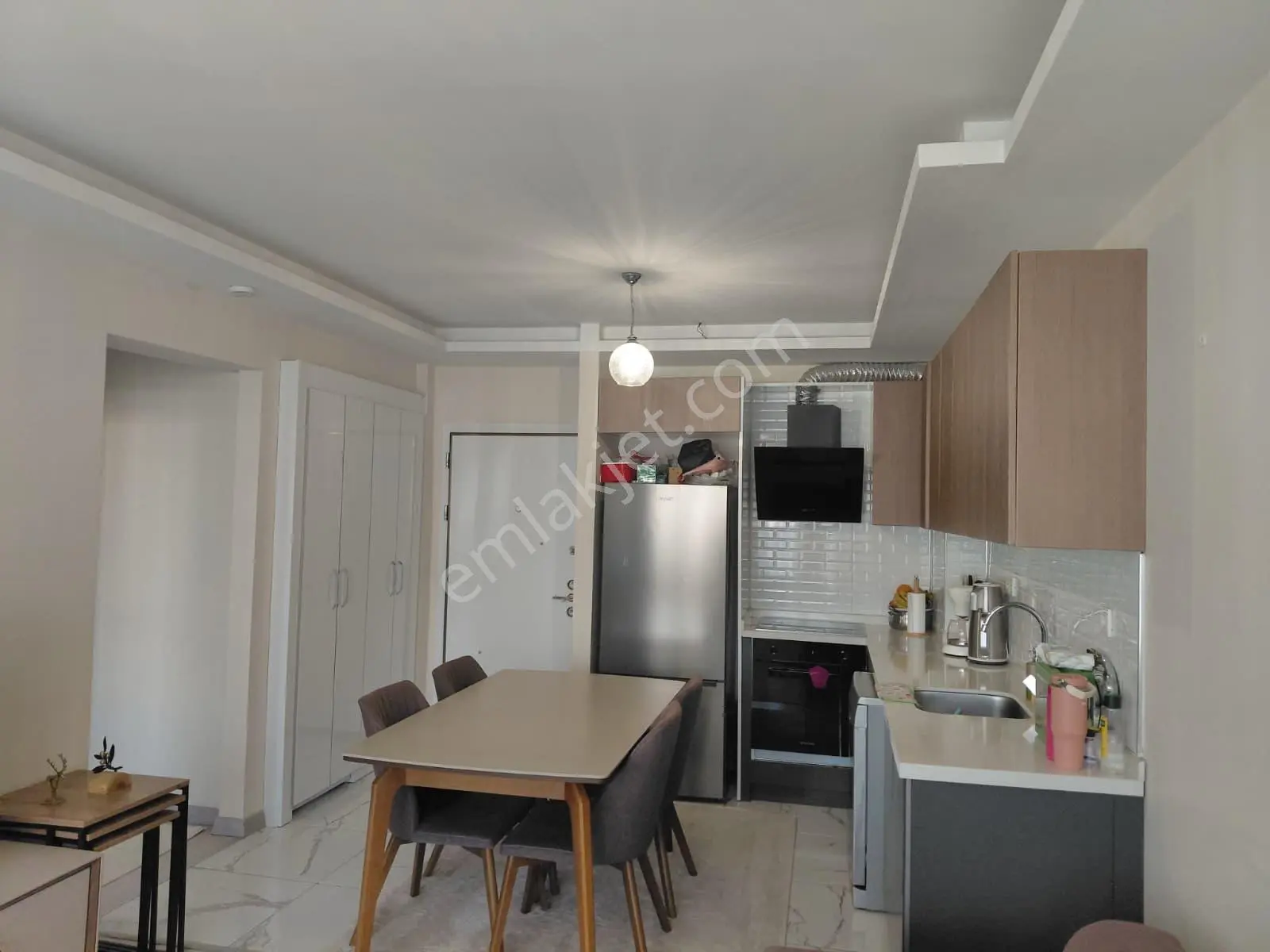 Hastane Yakını Giyinme Odalı 70 M2 2+1 Kiralık Daire - Görsel 2