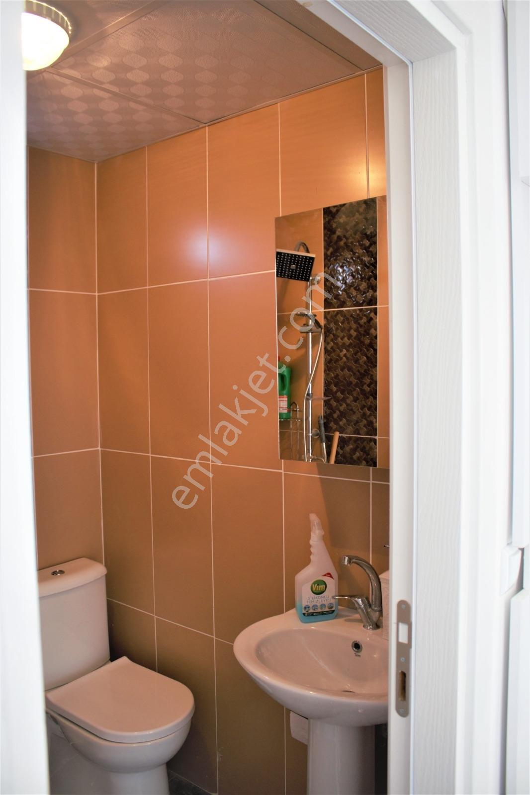 Bulut Emlak^tan Körfez'de Kiralık Eşyalı 1+1 - Görsel 13
