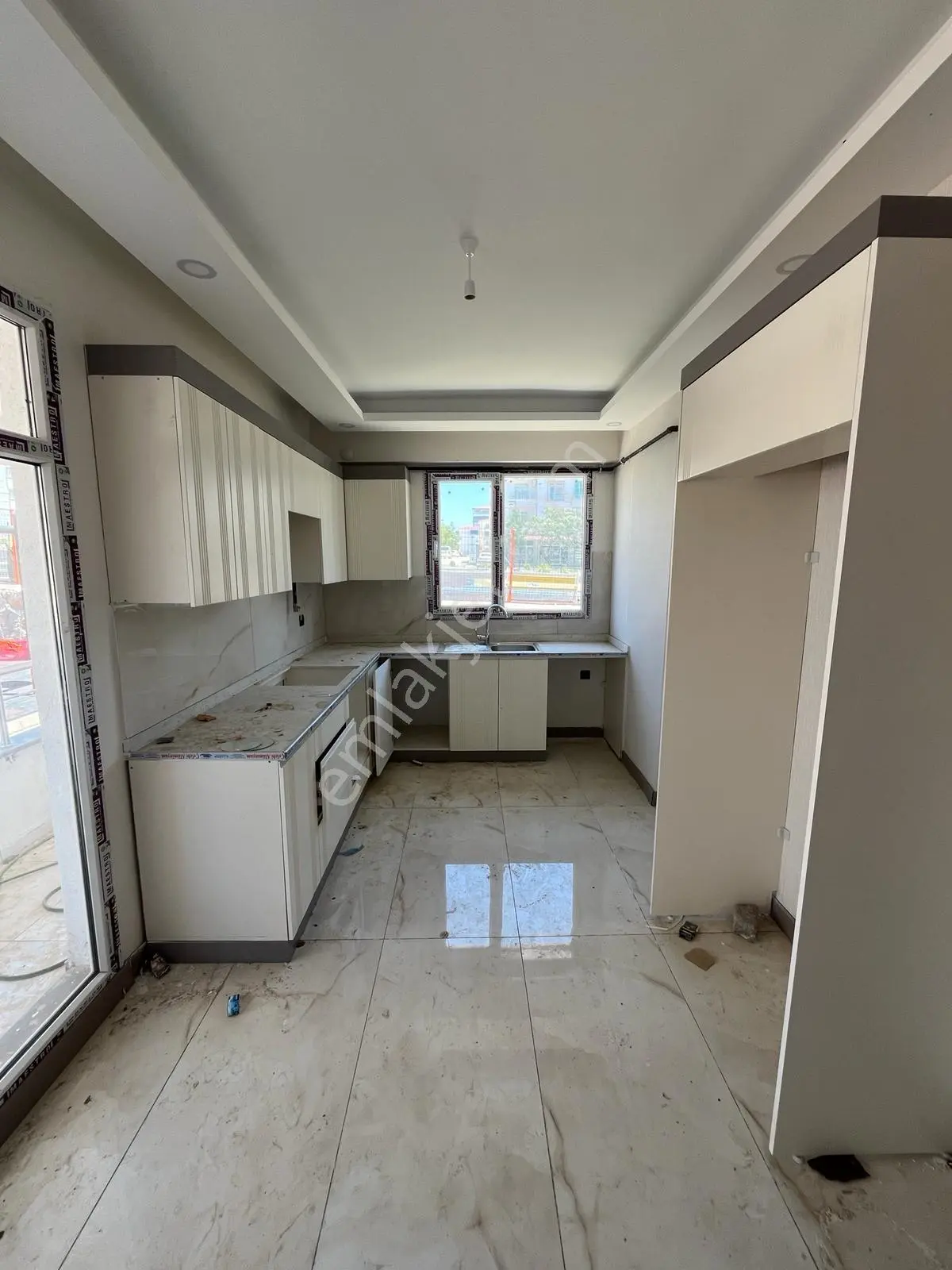 Ergani Makamdagı Mah Satılık Site İçi3+1 Balkonlu Sıfır Girişkat - Görsel 8