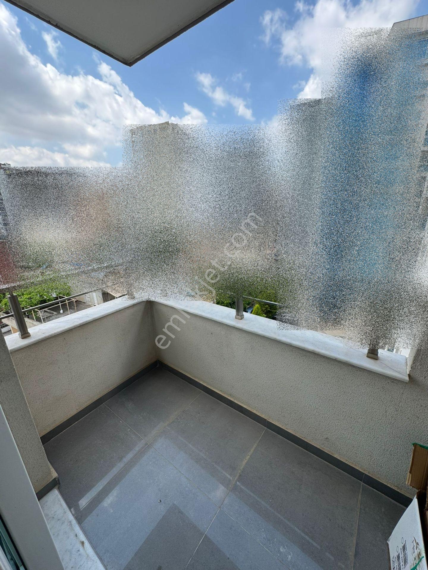 Baraj Yolu Kolej Kavşağında Kapalı Mutfak 3+1 Çift Banyo Giyinme Odalı Daire - Görsel 16