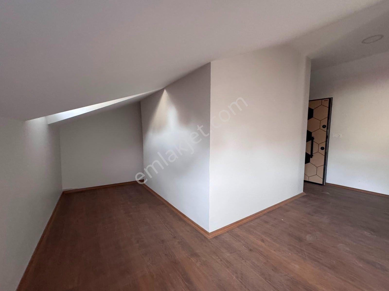 Küçükçekmece Halkalı'da Satılık 3+2 Dubleks Daire - Görsel 23