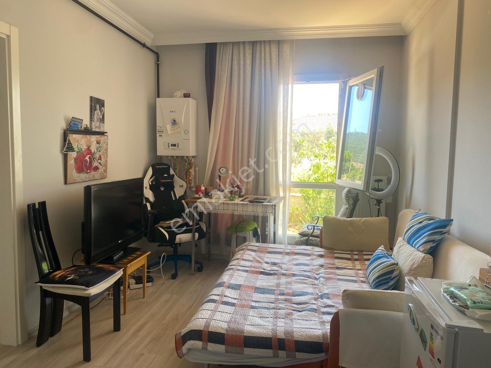 Market Ve Ulaşıma Yakın Eşyalı Kiralık 1+1 Daire - Görsel 20