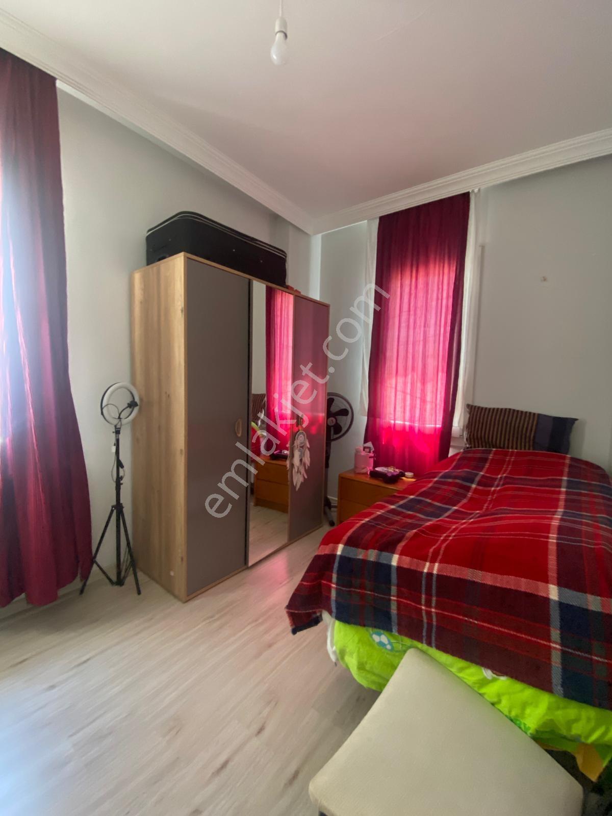 Market Ve Ulaşıma Yakın Eşyalı Kiralık 1+1 Daire - Görsel 27