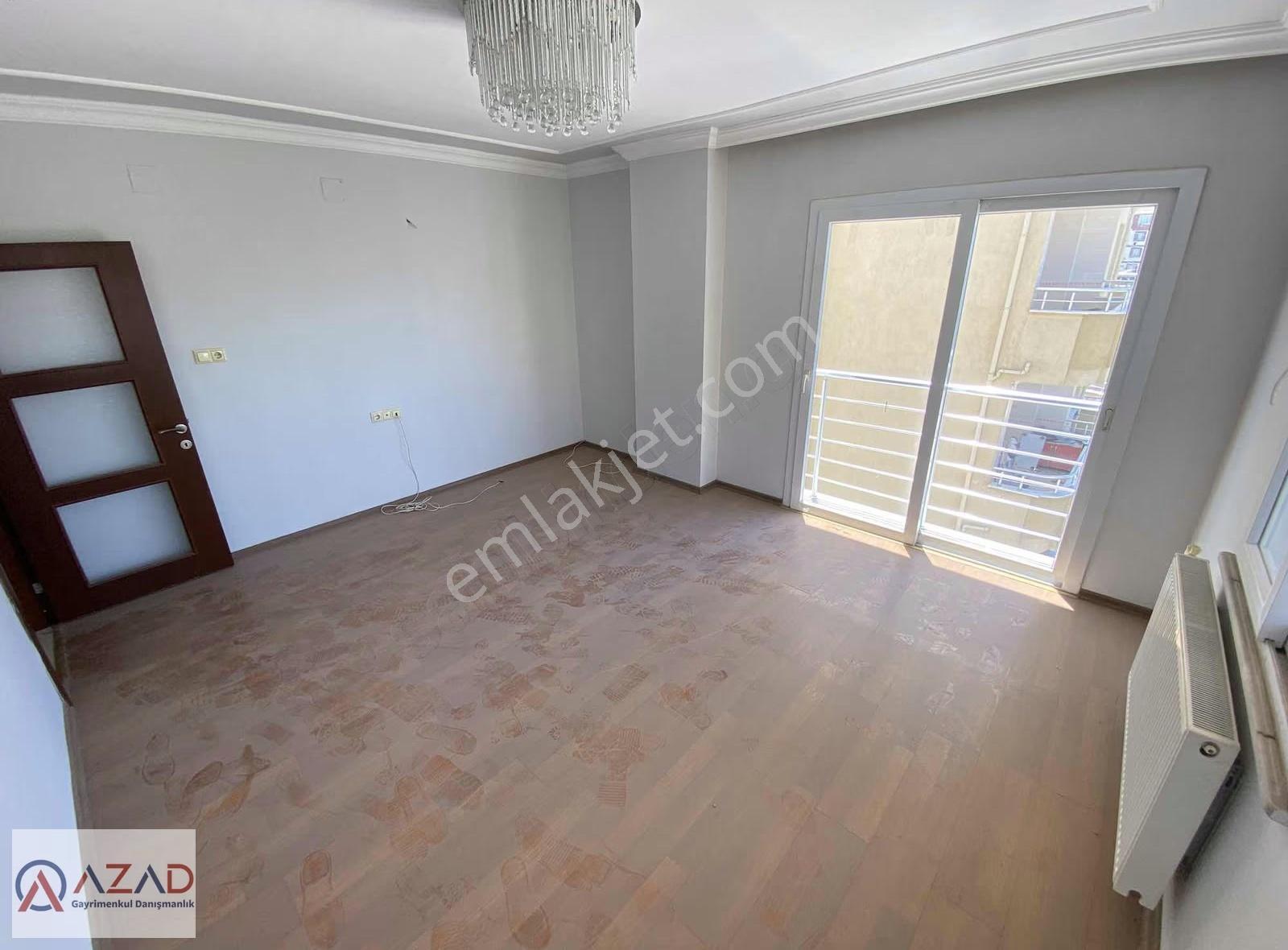 Azad-oğuz Kaan Lisesi Civarı Satılık 3+1 (165m2) Daire