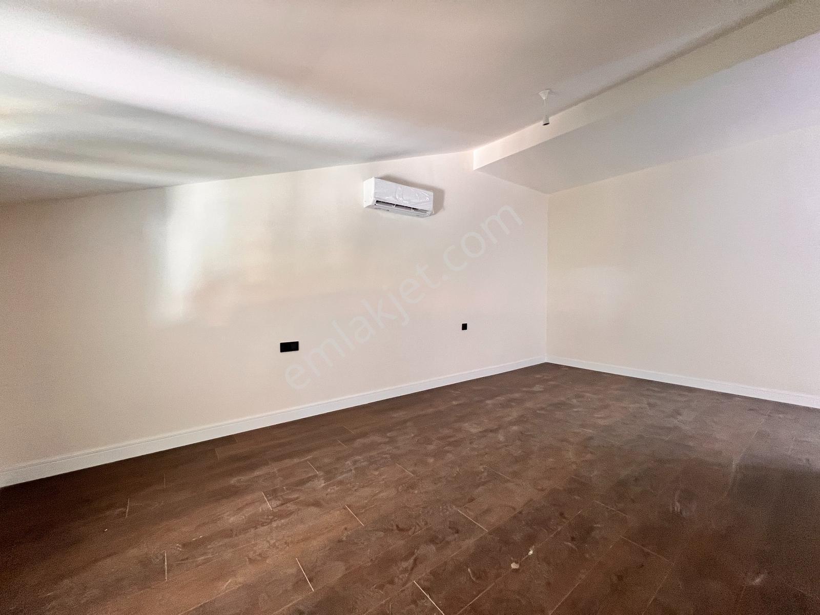 Marmaris İçmeler'de Sıfır 4+1 Kapalı Otoparklı Şık Dubleks Daire - Görsel 3