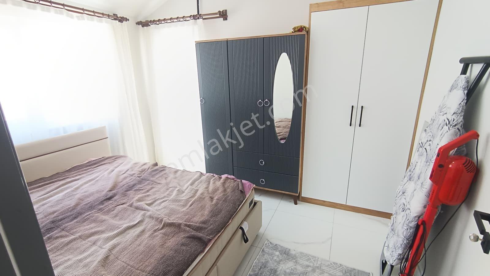 Revizyon'dan Çınar Yakını 1+1 Apart Daire - Görsel 13