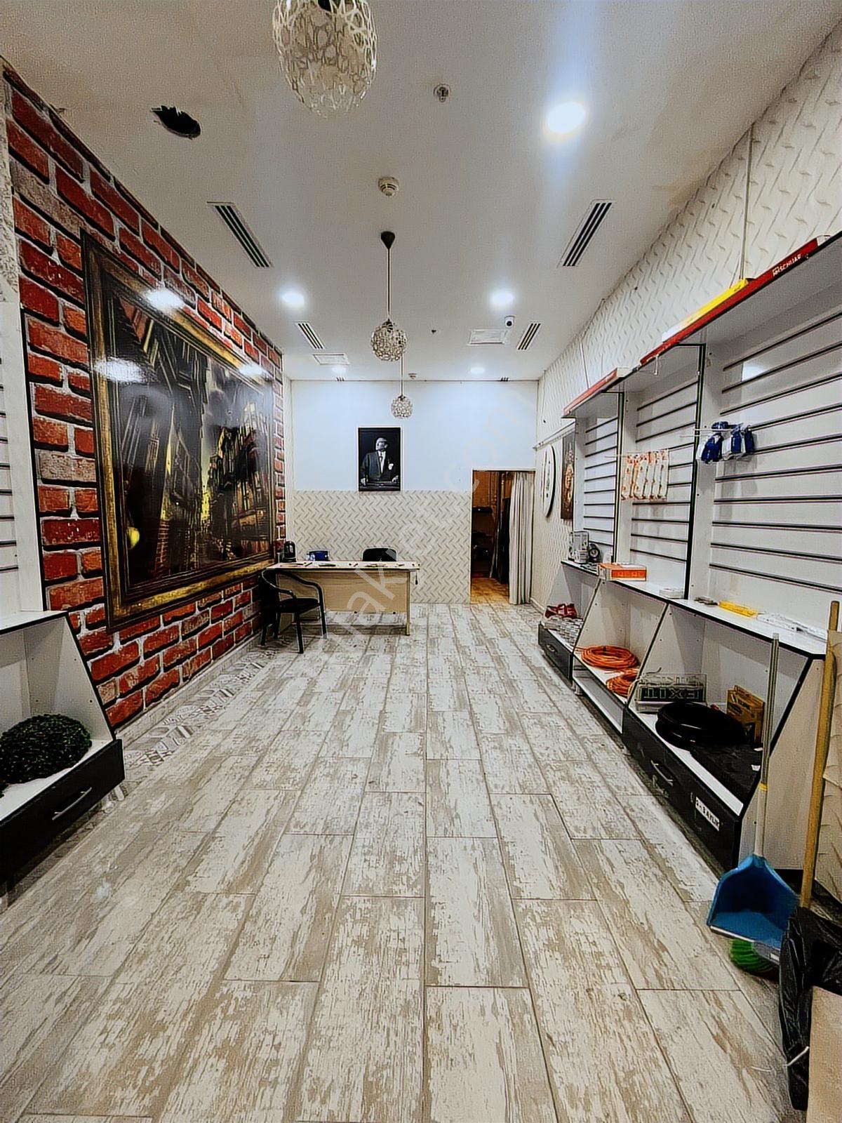 Nmerkez Outlet 40 M² 1. Kat Mağaza Araç Takası Değerlendirilir - Görsel 4