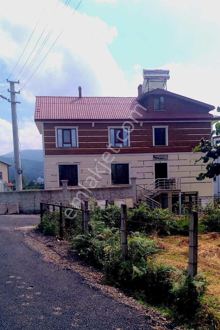 Doğayla İçiçe, Merkeze Yakın 4 Katlı Bahçeli Dubleks Villa - Görsel 9
