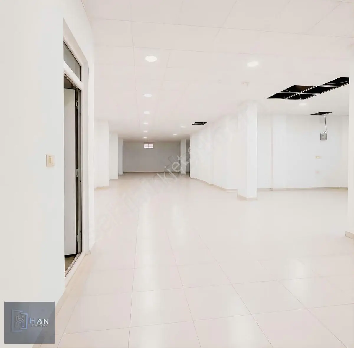 Sümer Mahallesinde 200 M² Kiralık Dükkan / Depo / Showroom