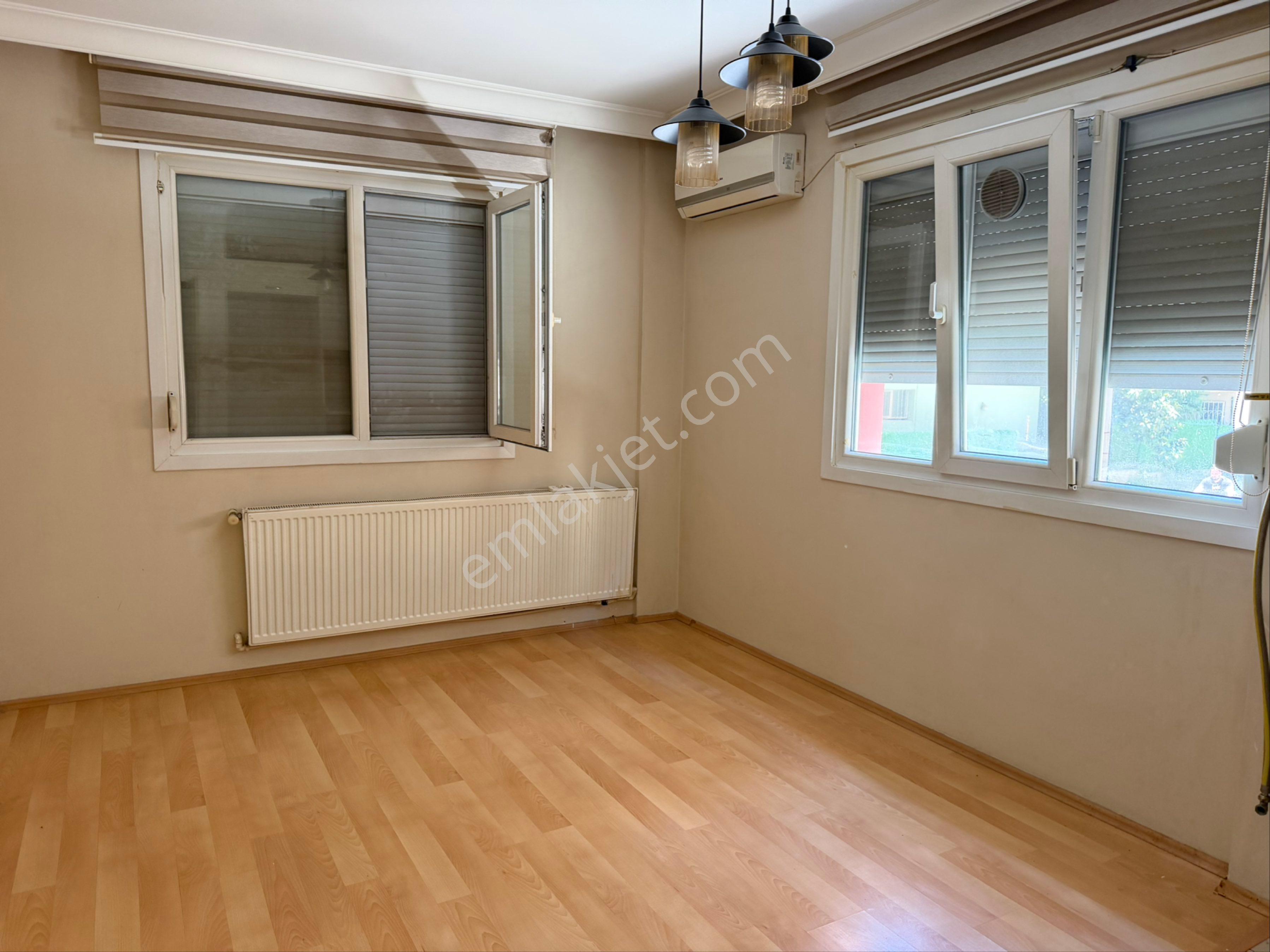 Karşıyaka Yalı Mahallesinde Kiralık 2+1 Lüx Köşe Daire - Görsel 5