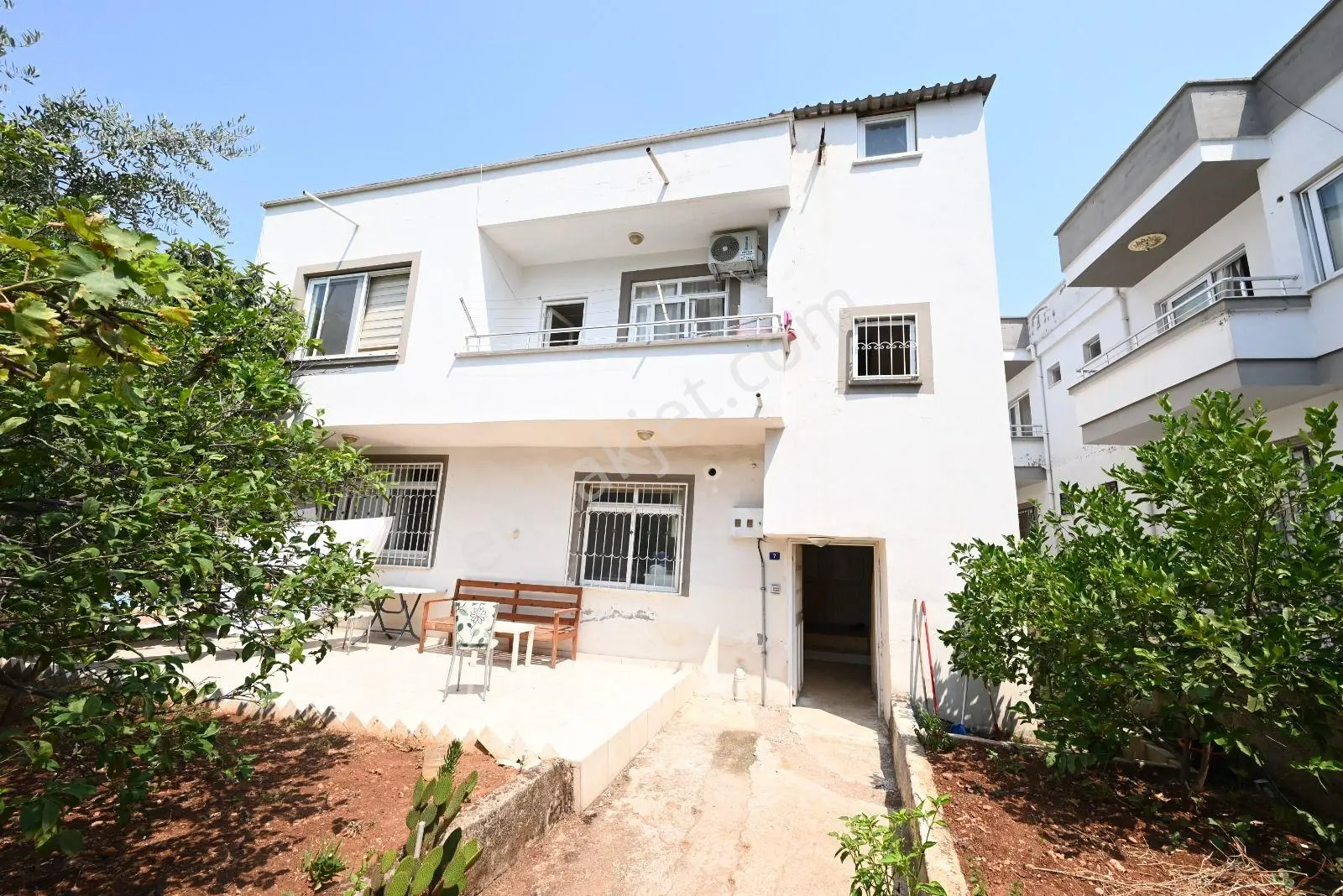 Üstünkent Emlak'tan Müstakil 1+1 Eşyalı Kiralık Daire