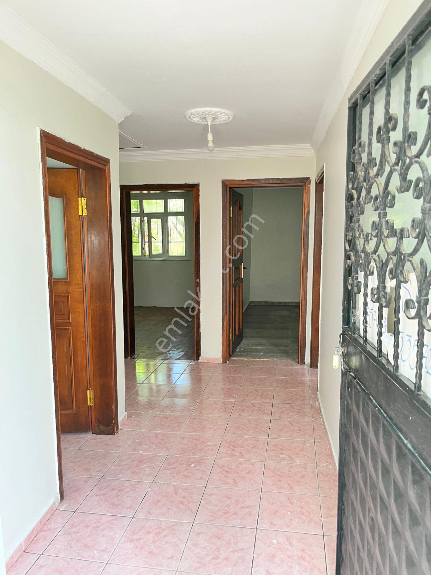 Mecidiye Mahallesinde Acil 65 M² Arsa Paylı Müstakil Daire - Görsel 4