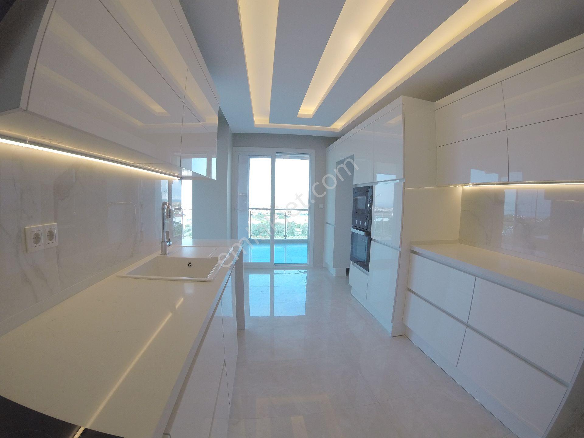 Narlıdere Yenikalede Kiralık Lüx Daire Yapılı Deniz&doğa Manz - Görsel 30