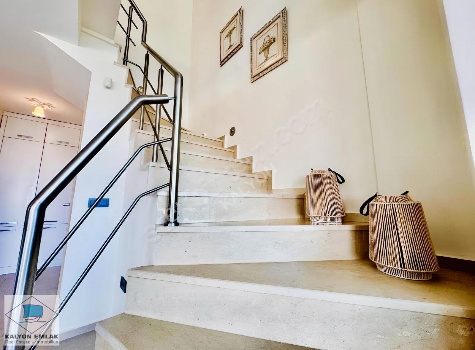 Kalyon'dan Satılık Boyalık'ta Ful Deniz Manzaralı Havuzlu Villa - Görsel 31