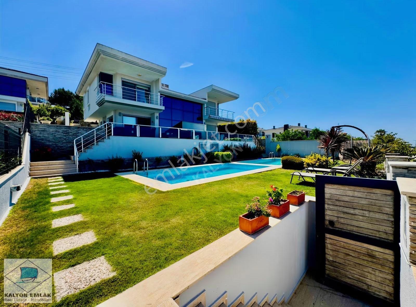 Kalyon'dan Satılık Boyalık'ta Ful Deniz Manzaralı Havuzlu Villa - Görsel 17