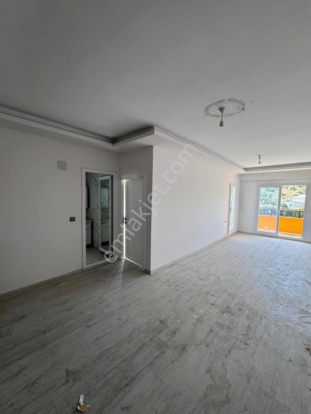 Tırtar'da 1+1 Ara Kat Eşyalı Daire Fırsatı - Görsel 11