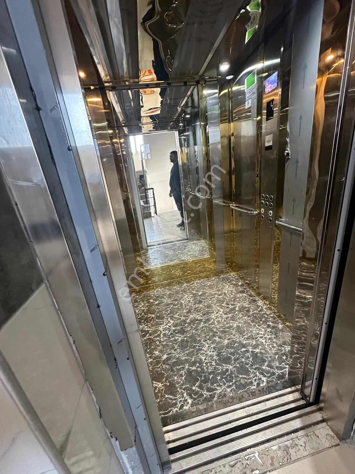 Tırtar'da 1+1 Ara Kat Eşyalı Daire Fırsatı - Görsel 13