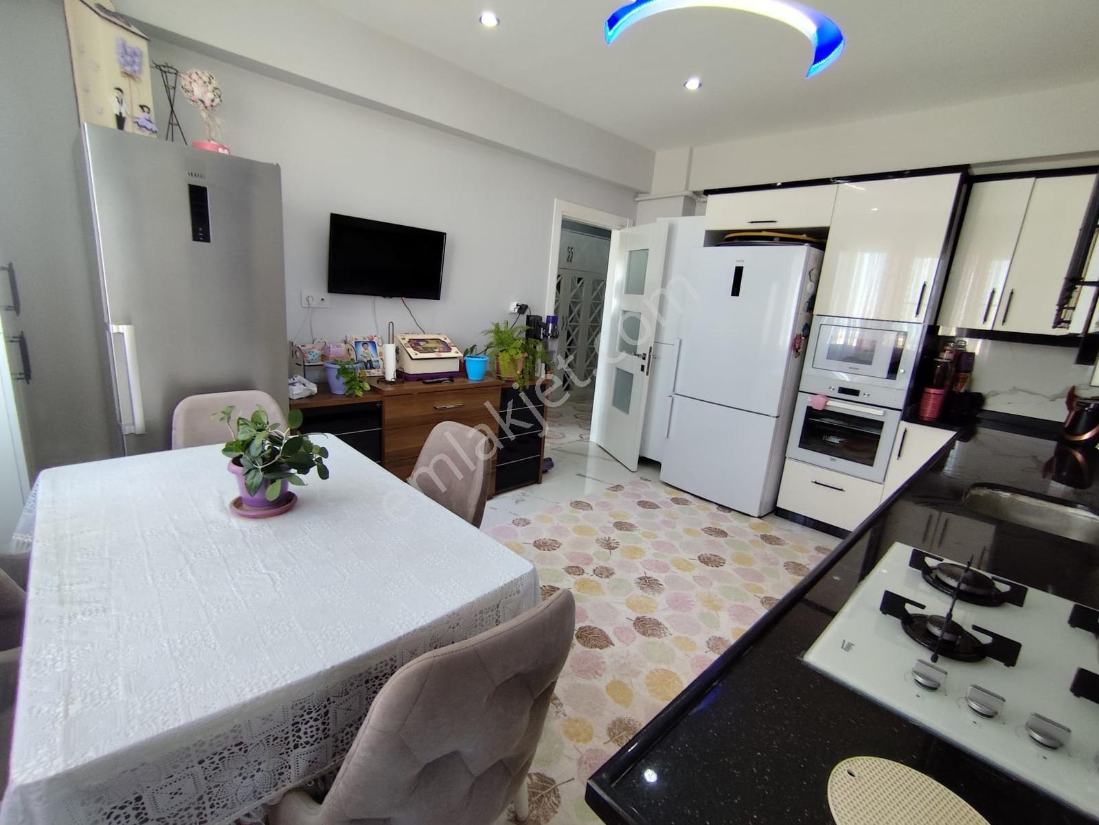 Ayyıldız Emlak'tan - Lüks 3+1 Ara Kat Çift Cepheli Zirve Sitesi - Görsel 12