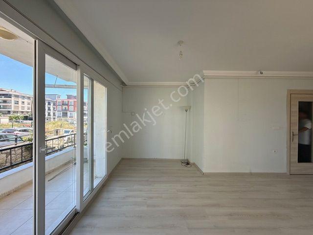 Seferihisar Çolak İbrahimbey' De 2+1 Ferah Ve Kullanışlı Kiralık Daire - Görsel 3