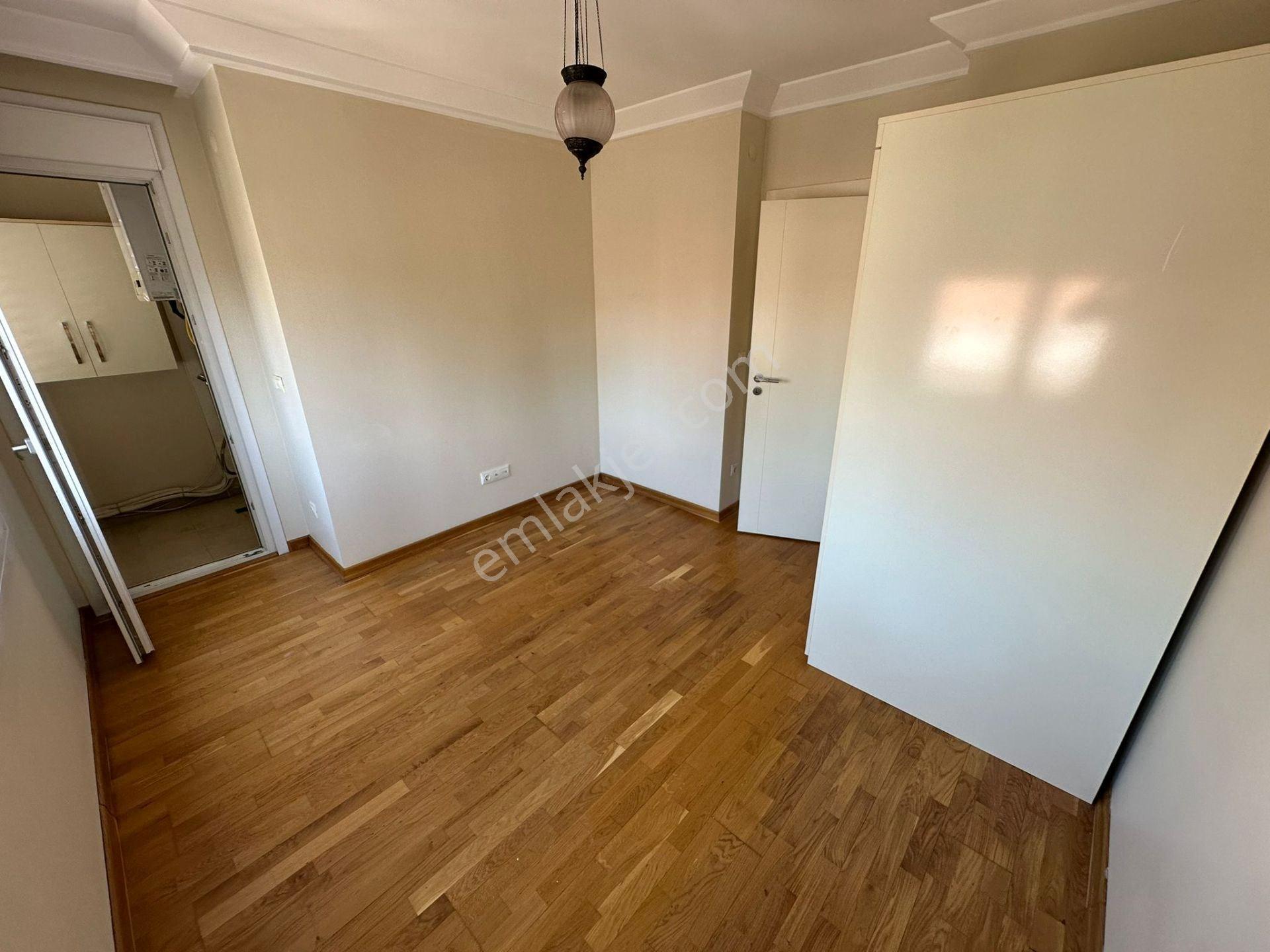Kalamış Wyndham Otel Karşı Sokağında Satılık Daire - Görsel 15