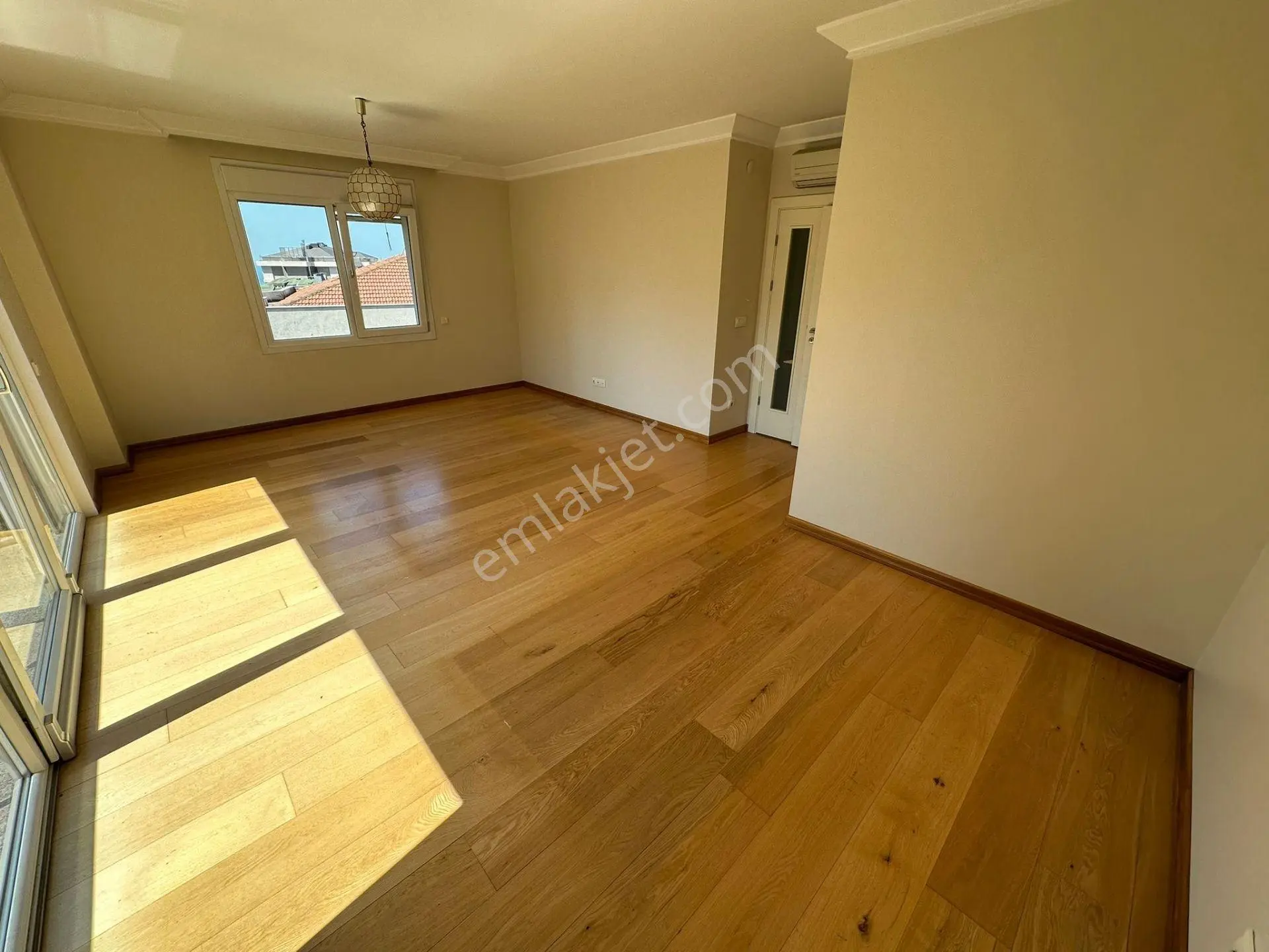 Kalamış Wyndham Otel Karşı Sokağında Satılık Daire - Görsel 3