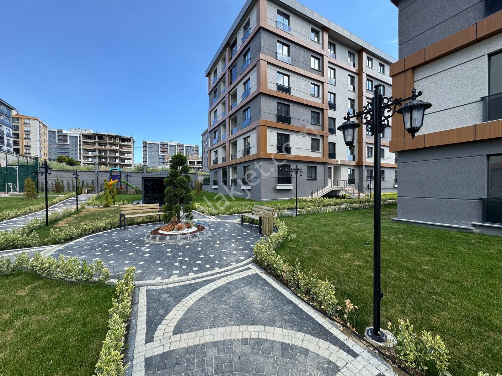 Silivri Yeni Mah. Merkezi Konumda Site İçi Sıfır Ferah 2+1 - Görsel 10