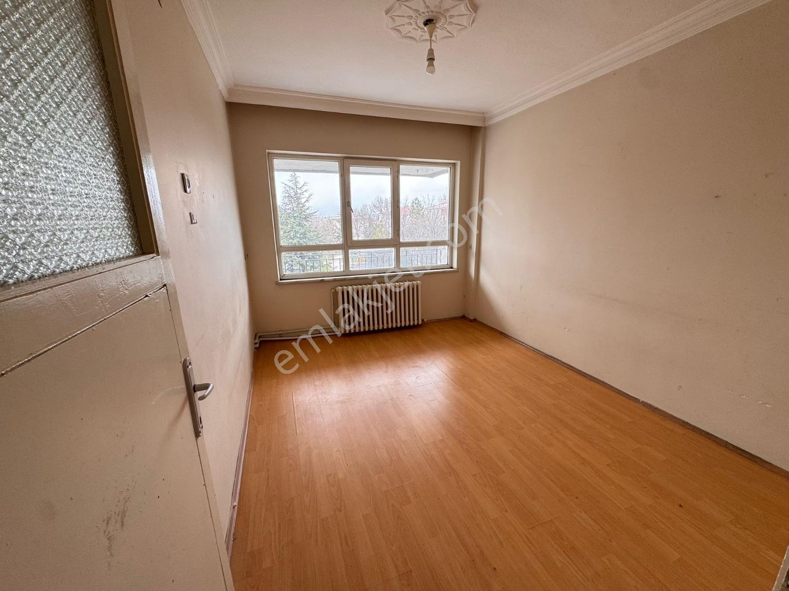 Blue Emlak'tan Cumhuriyet Mahallesi'nde Kiralık 2+1 Daire - Görsel 8