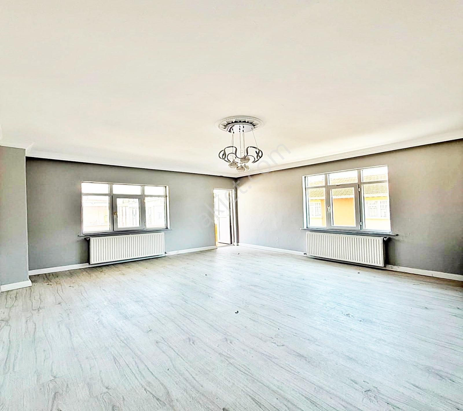 Esenyurt Kıraç İstiklal Mahallesinde 2.kat 110m2 3.200.000 Tl - Görsel 26