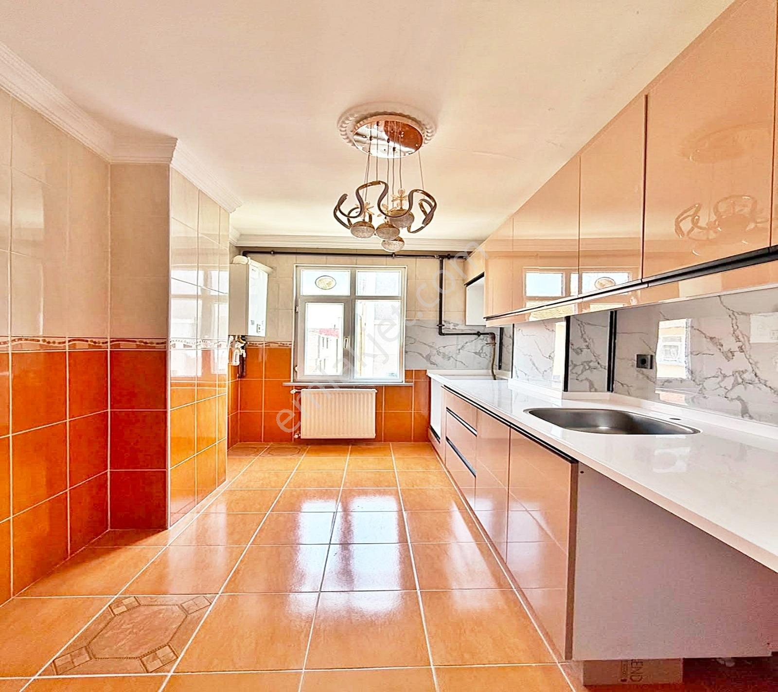 Esenyurt Kıraç İstiklal Mahallesinde 2.kat 110m2 3.200.000 Tl - Görsel 24