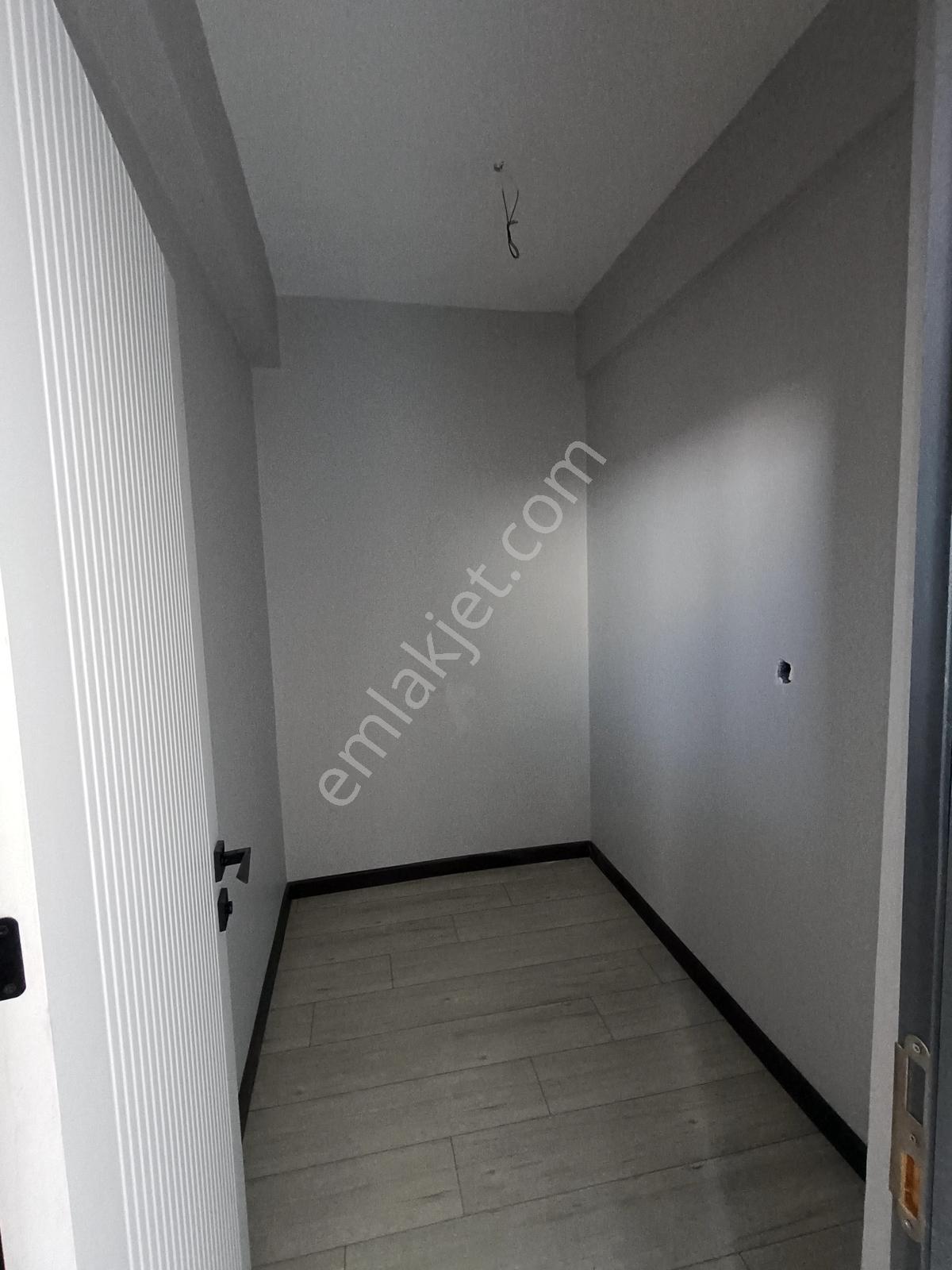Emsallerine Göre Fırsat! 180 M² Dubleks | Teraslı | Kapalı Garaj - Görsel 16