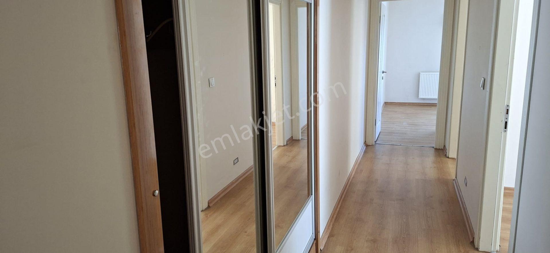 Postacılar Mahallesınde Bakımlı 3+1 Kıralık Daıre - Görsel 28