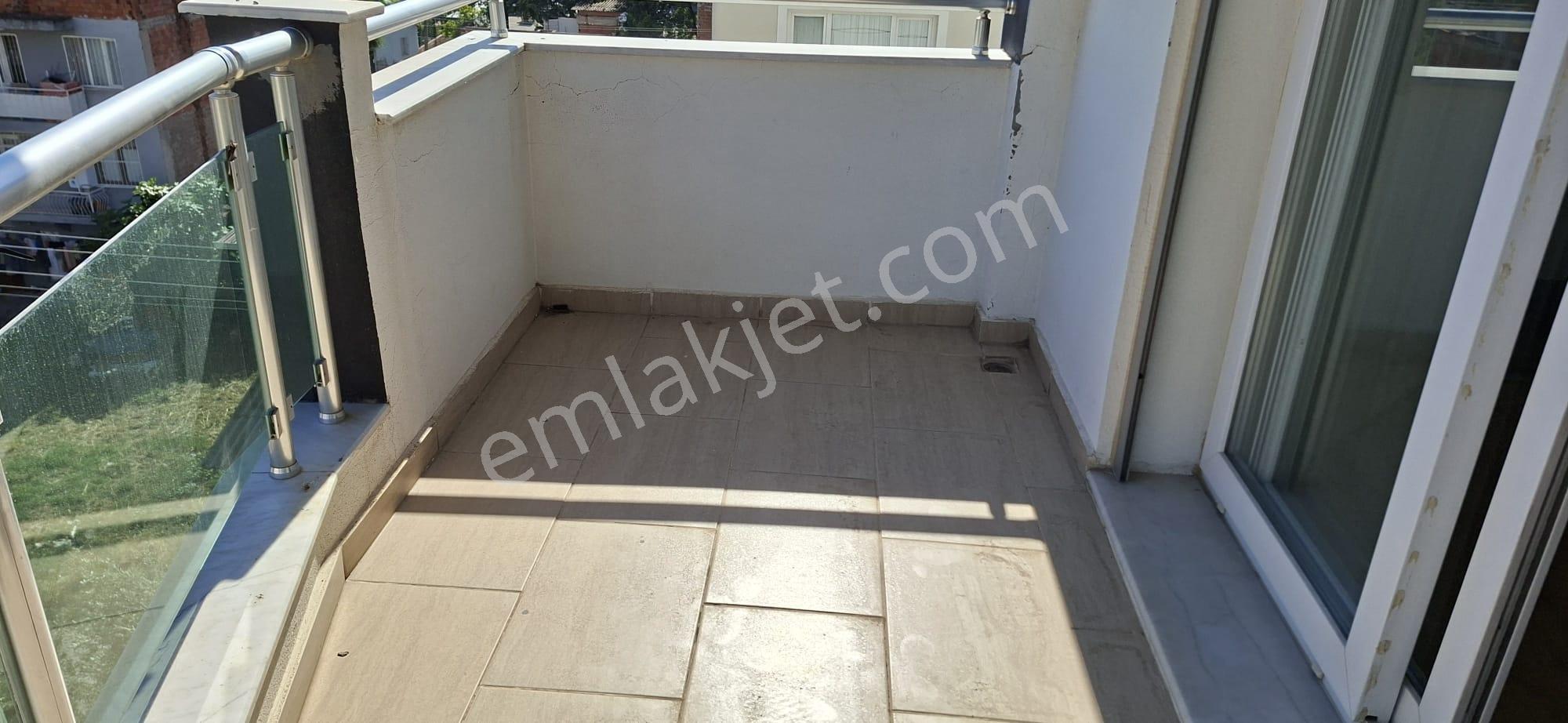 Postacılar Mahallesınde Bakımlı 3+1 Kıralık Daıre - Görsel 33