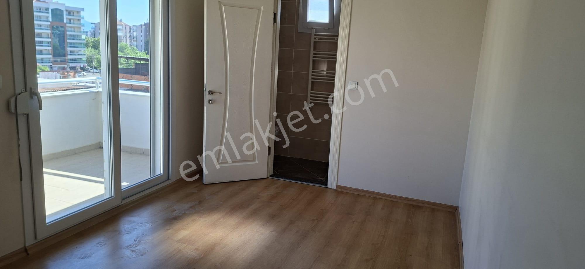 Postacılar Mahallesınde Bakımlı 3+1 Kıralık Daıre - Görsel 17