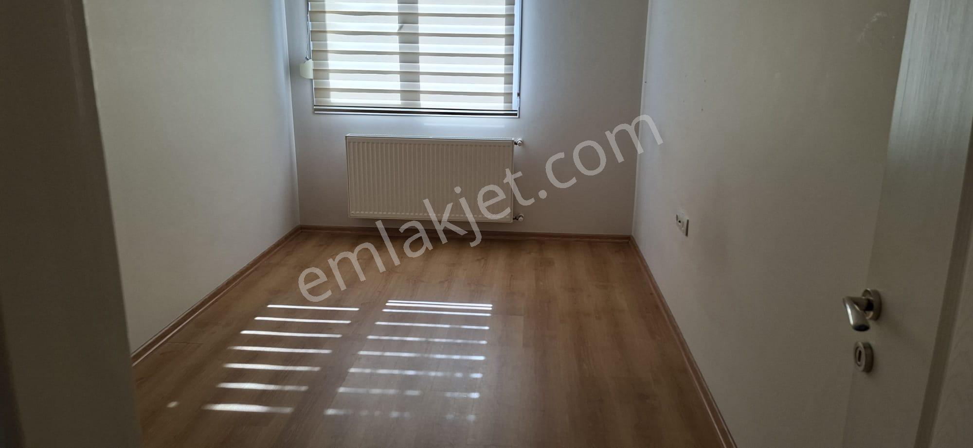 Postacılar Mahallesınde Bakımlı 3+1 Kıralık Daıre - Görsel 16