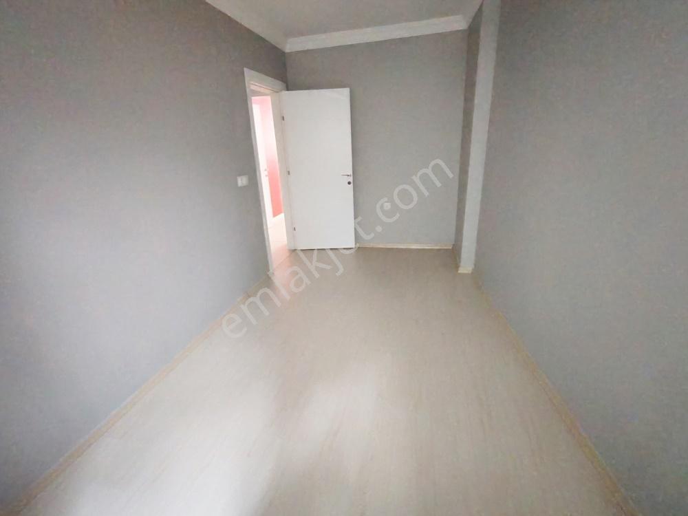 Heykel Meydana Yakın 95m2 2+1 İskanlı Kiracılı Satılık Daire - Görsel 11