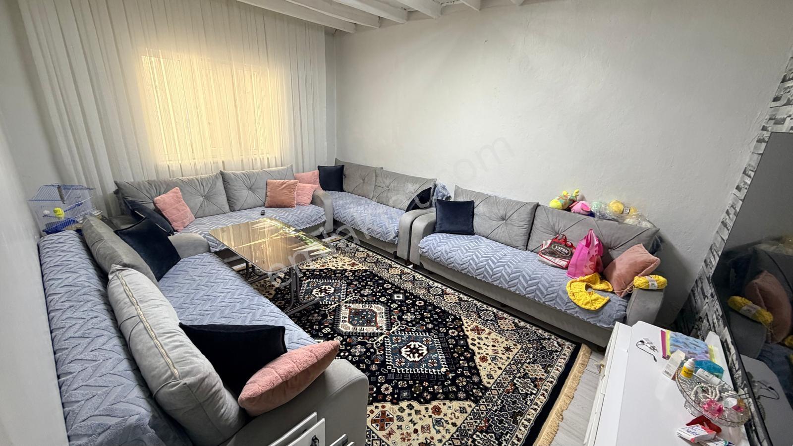 Yeşil Mahalle'de 209 M² Arsada Müştemilatlı 3+1 Müstakil Ev - Görsel 16