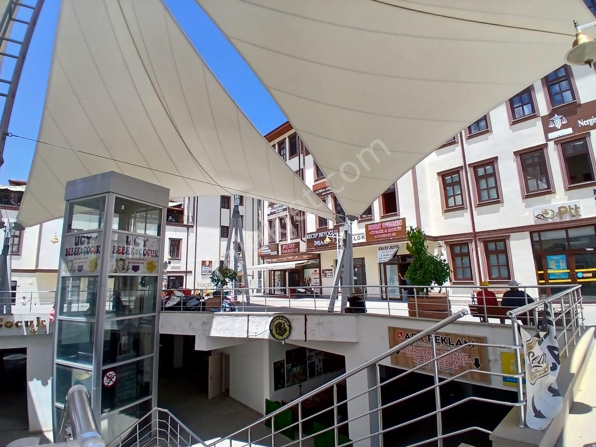 Akçay Emlak'tan Akşehir Dudu Kadın Çarşısında Kiralık Dükkan (büfe) - Görsel 26