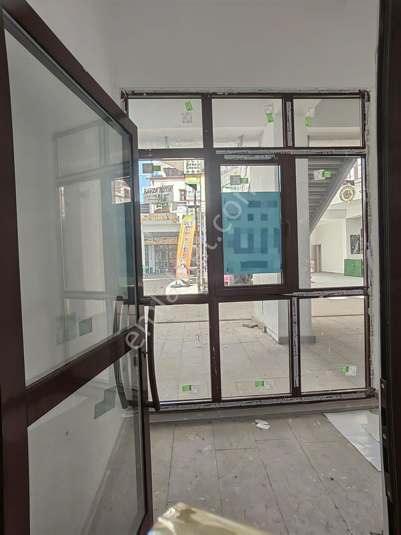 Akçay Emlak'tan Akşehir Dudu Kadın Çarşısında Kiralık Dükkan (büfe) - Görsel 35