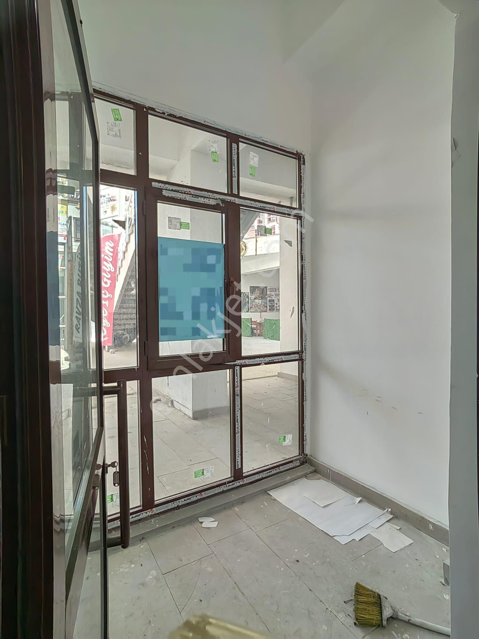 Akçay Emlak'tan Akşehir Dudu Kadın Çarşısında Kiralık Dükkan (büfe) - Görsel 14