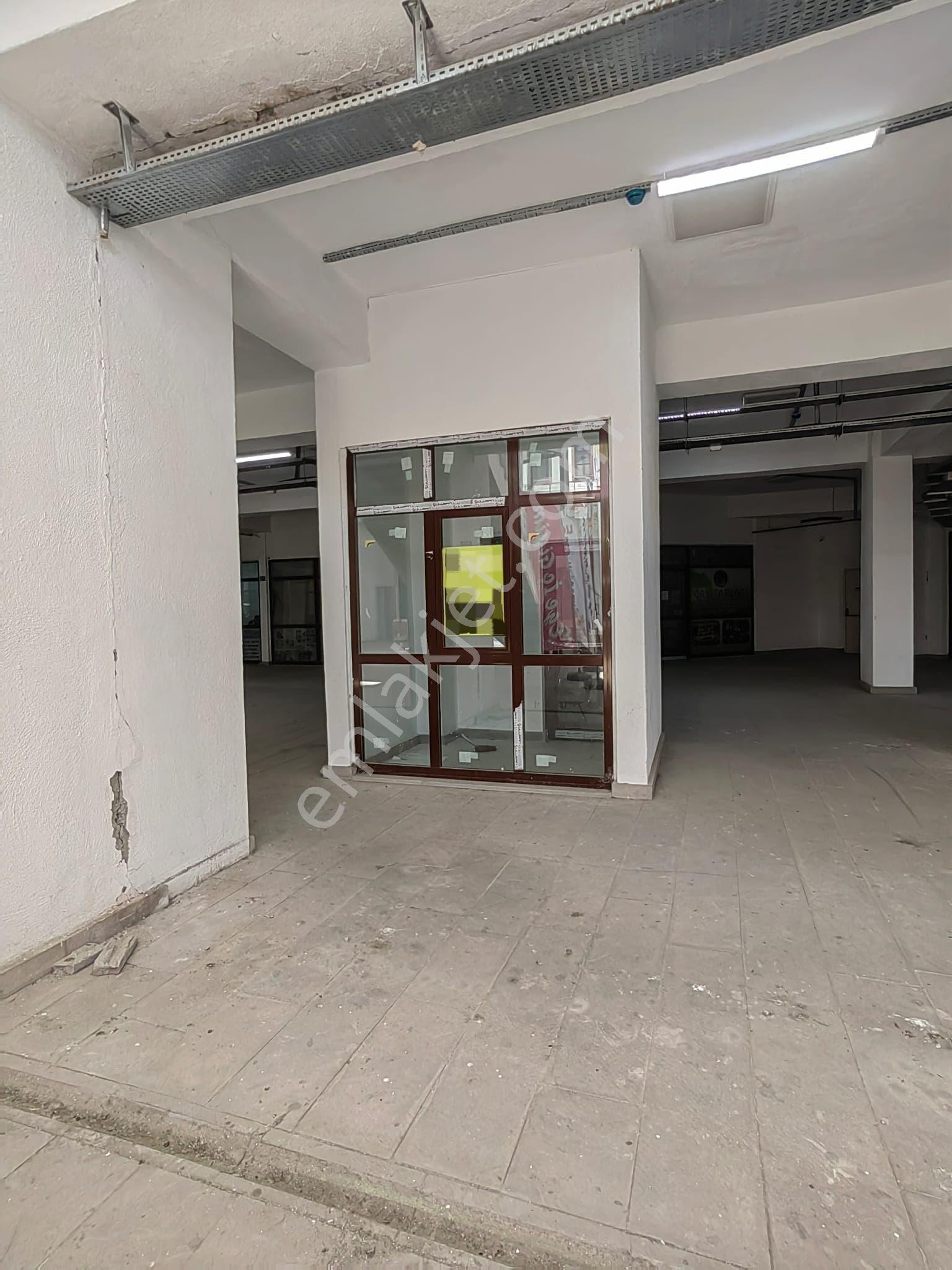 Akçay Emlak'tan Akşehir Dudu Kadın Çarşısında Kiralık Dükkan (büfe) - Görsel 29