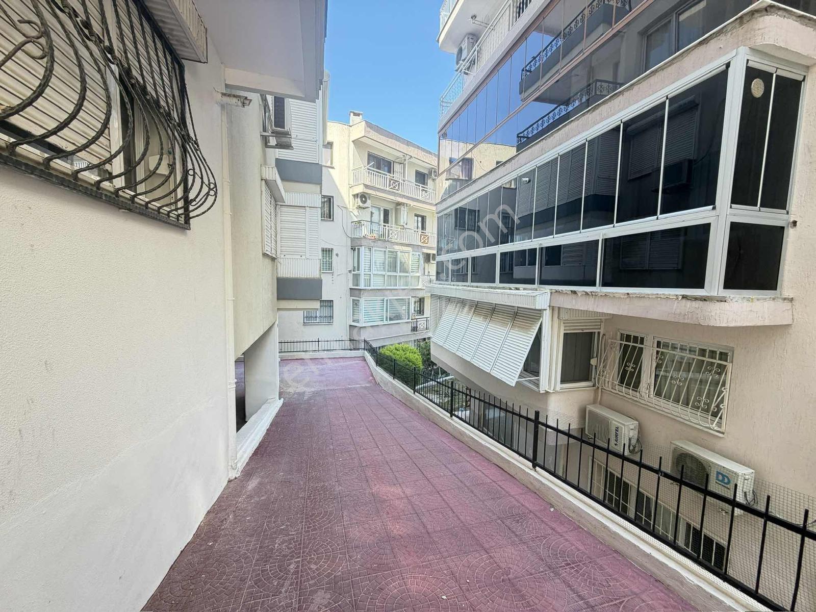Üçkuyular Esentepe Mevkii 3+1 Park Manzaralı Ferah Daire - Görsel 23