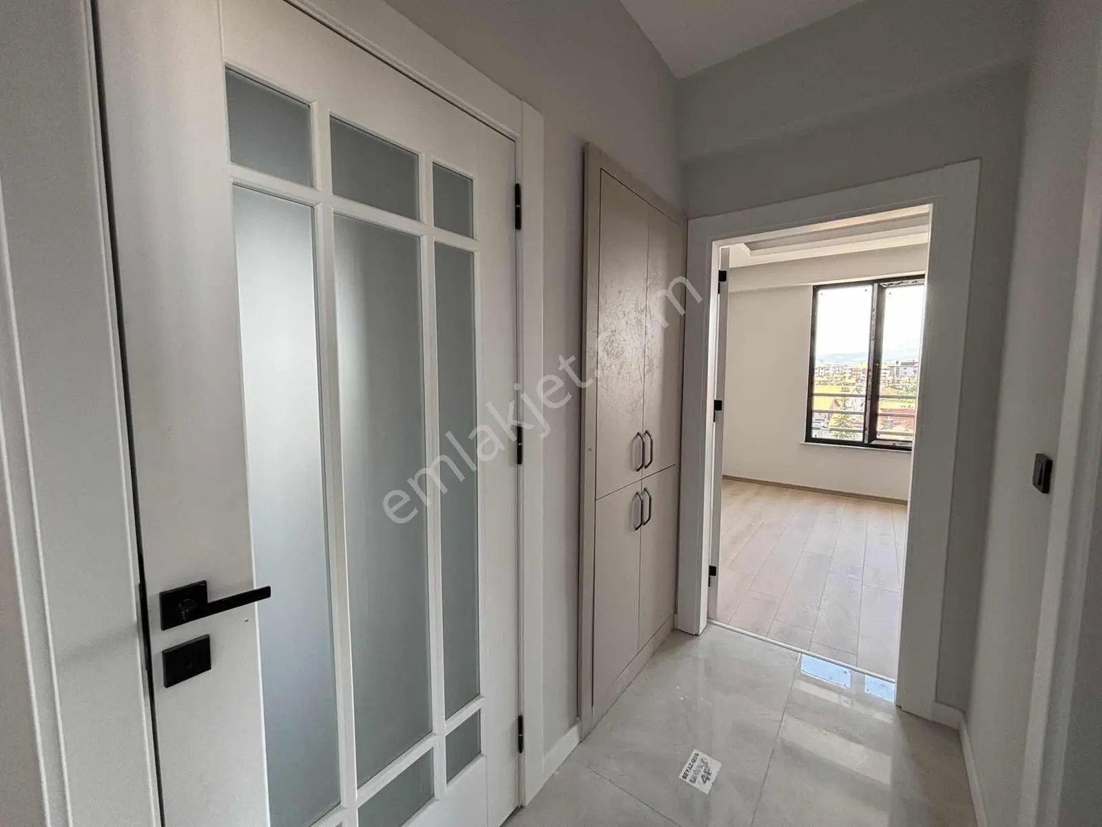 Uluğbey Mahallesi'nde Modern Ve Kullanışlı 2+1 Fırsat Daire! - Görsel 9