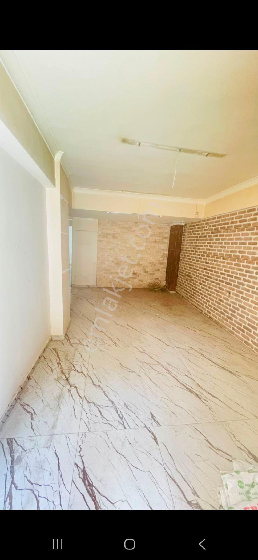Manisa Merkez De Kiralık İşyeri - Görsel 3