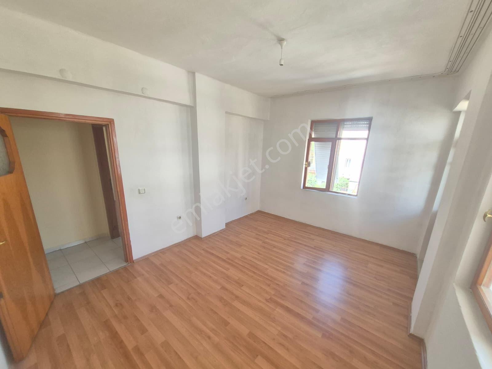 Gündoğdu Mh. Kent Meydanı Dibinde 2.kat 3+1 Kiralık Daire - Görsel 15